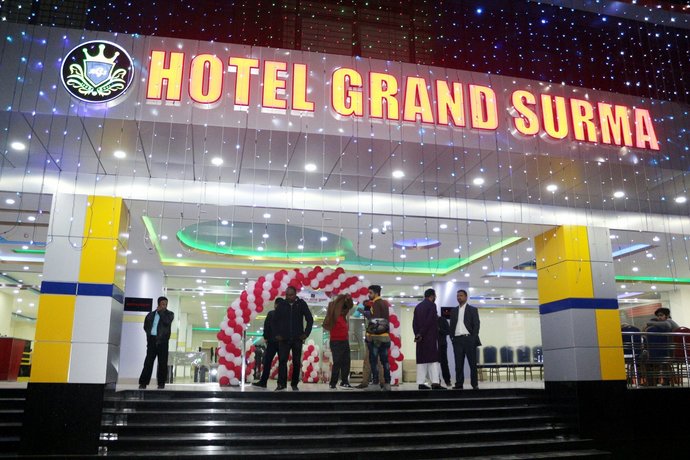 Grand Surma Hotel